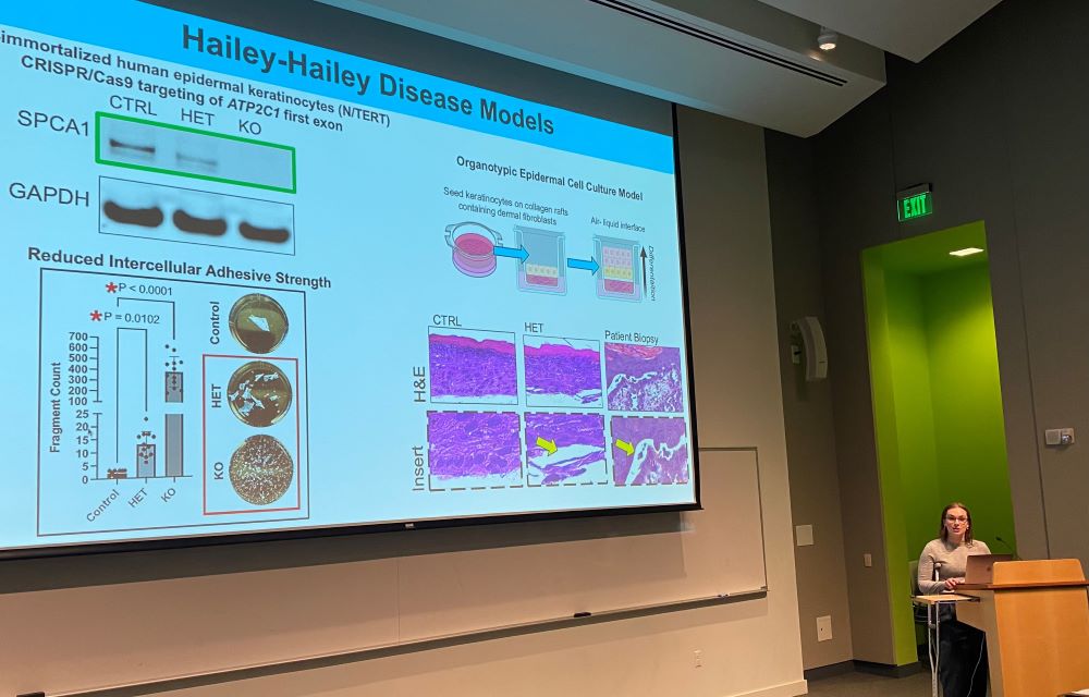 Jessica Ayers presents her research at the ISCRM Symposium.